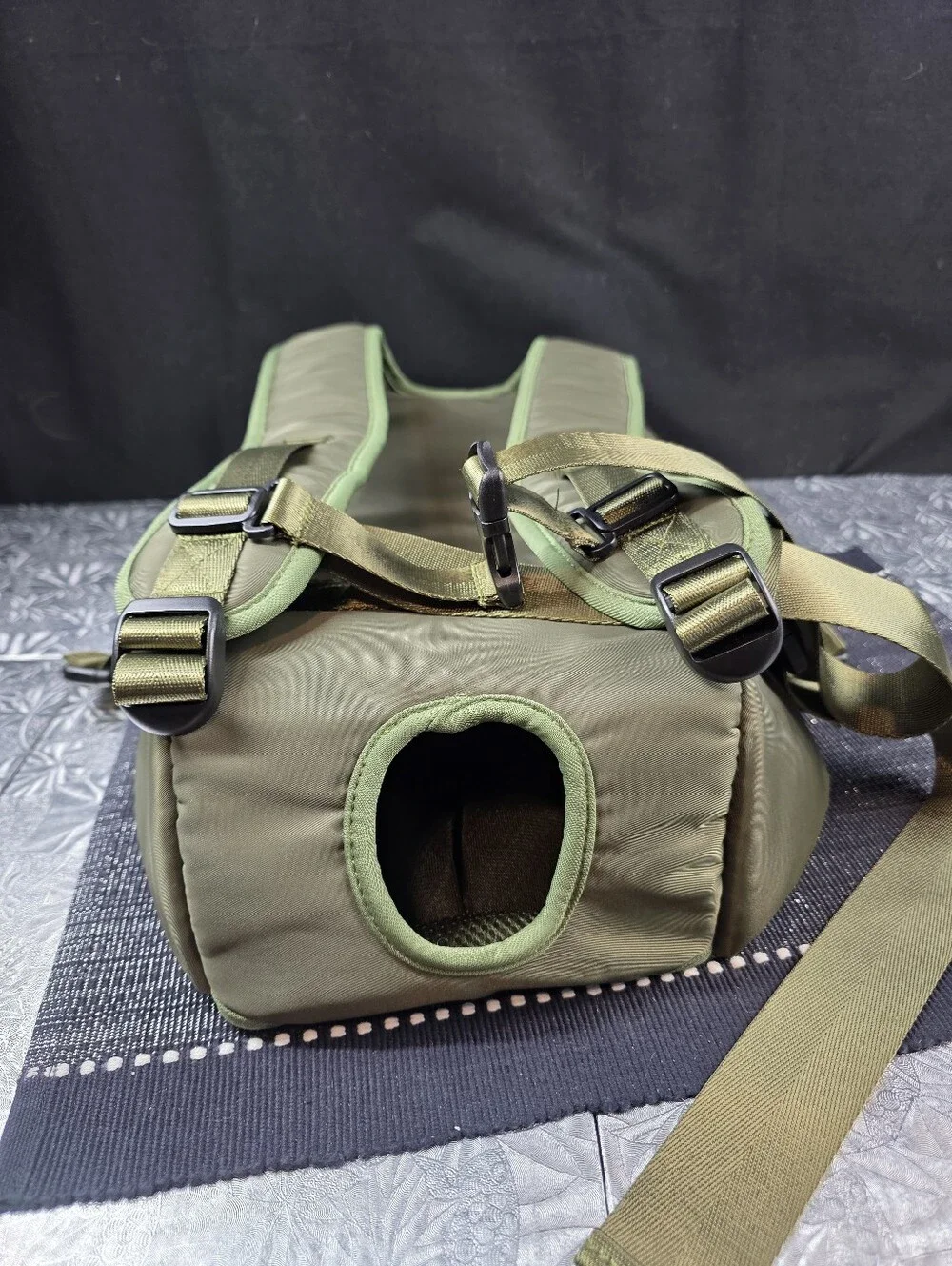 Tailup Front/Back Facing Pet Carrier Backpack